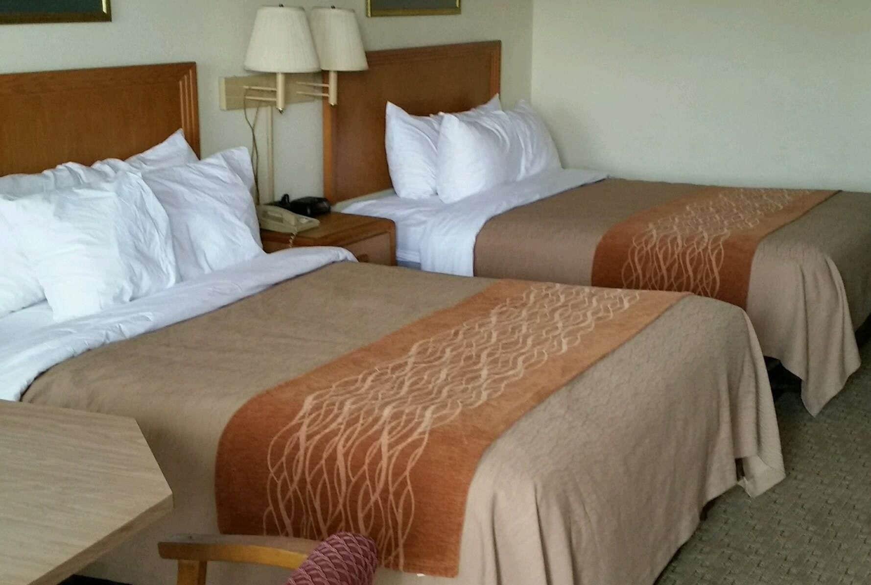Days Inn By Wyndham St George St. George Bagian luar foto