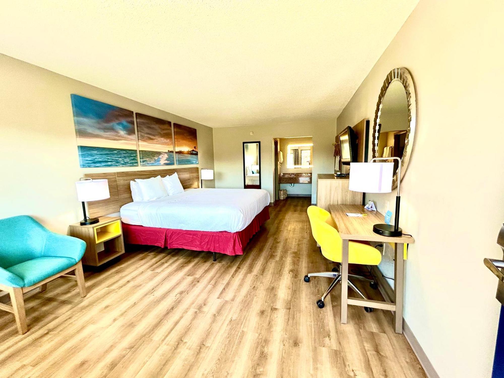 Days Inn By Wyndham St George St. George Bagian luar foto