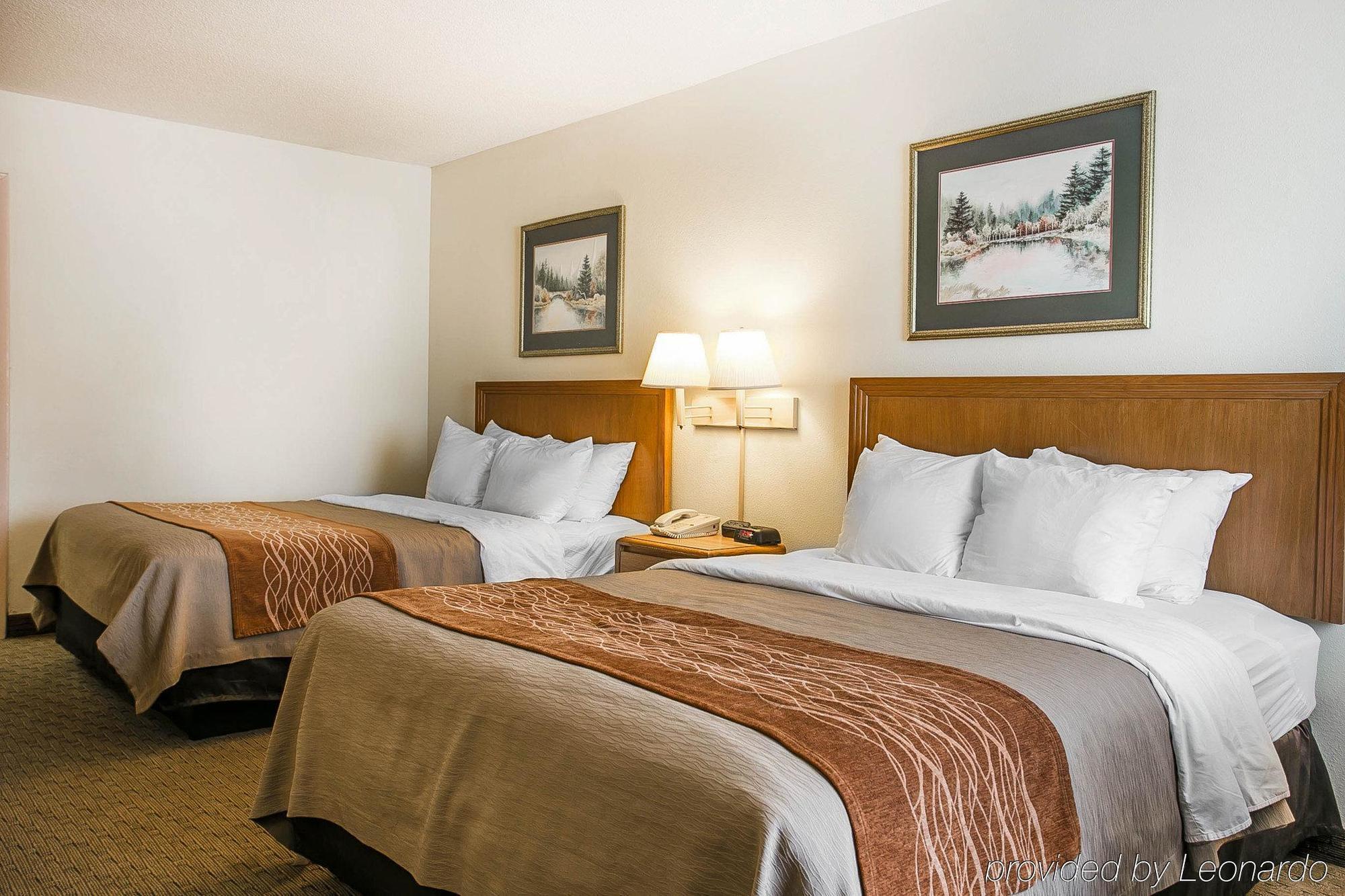 Days Inn By Wyndham St George St. George Bagian luar foto