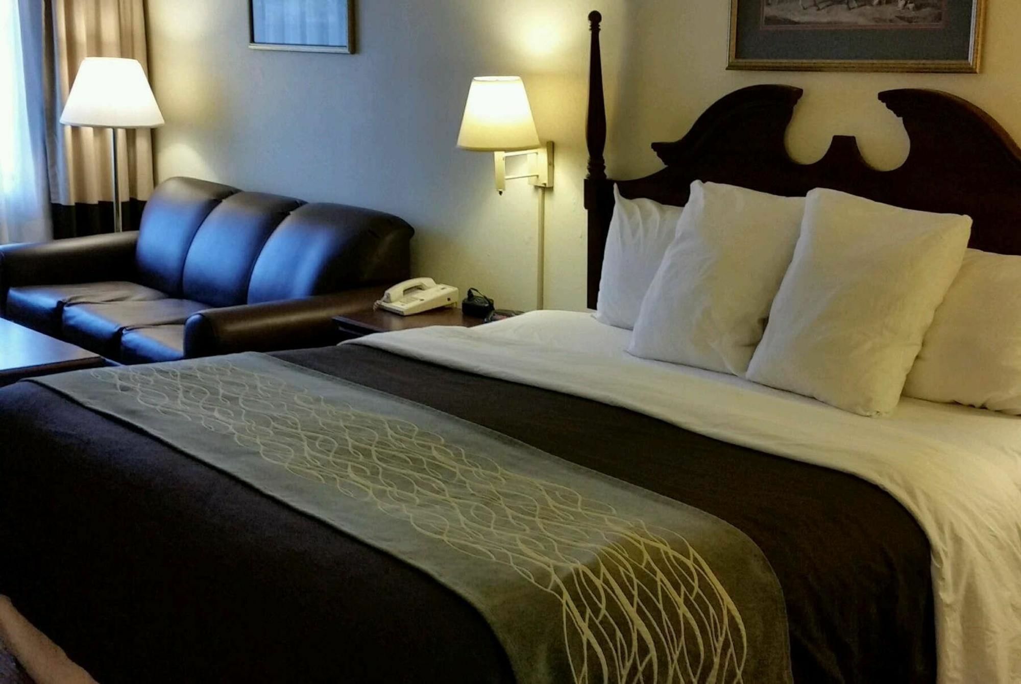 Days Inn By Wyndham St George St. George Bagian luar foto
